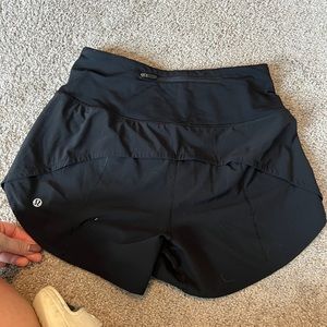Lululemon Speed Up Short - High Rise 4”